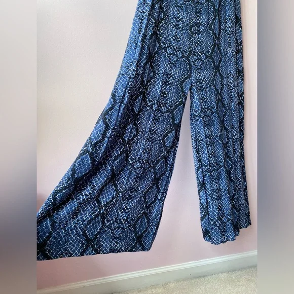 Free People Blue Snake Print Jumpsuit large - Picture 6 of 10